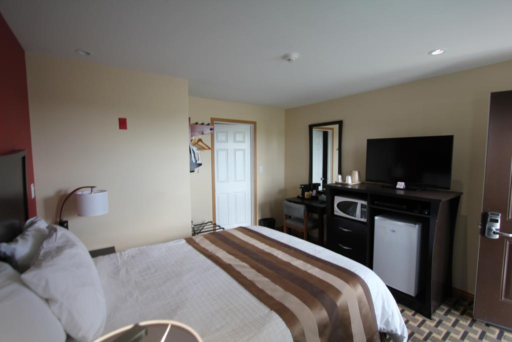 Masterson'S Motel Greater Napanee Rum bild