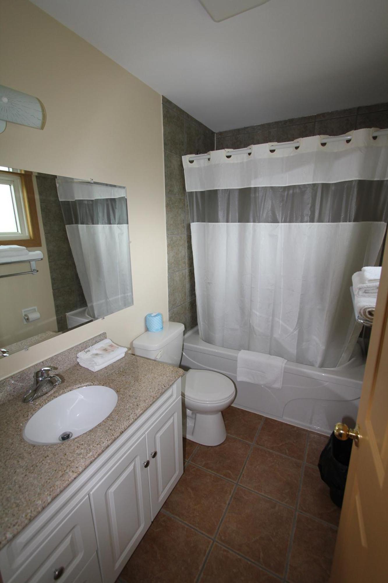 Masterson'S Motel Greater Napanee Rum bild
